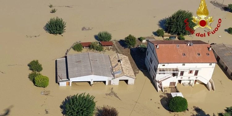 Arriva GenCast di Google: modello di intelligenza artificiale che rivoluziona le previsioni meteo