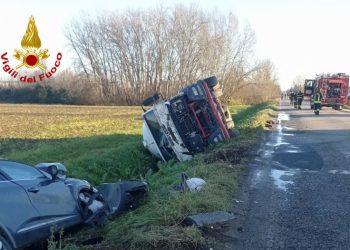 Autocisterna invade la corsia opposta: muore la 52enne Elisa Benazzi