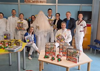 Tanti regali di Santa Lucia e di Natale per i piccoli ricoverati all’Oglio Po