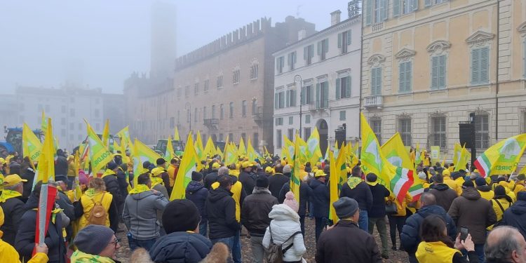 Clima, Coldiretti: “In tre anni persi 20 mld nei campi a causa delle calamità atmosferiche”