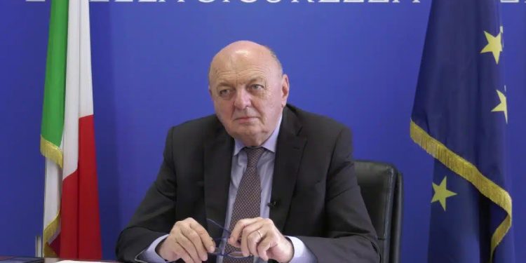 Ddl Nucleare, via vecchie centrali. Pichetto: “Fissione o fusione? Intanto creiamo quadro”