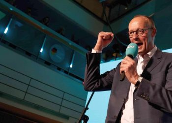 Germania, cristiano democratici vincono le elezioni: record per l’estrema destra