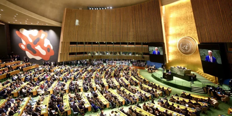 Allarme Onu: 95% Paesi ritardano consegna piani su obiettivi climatici