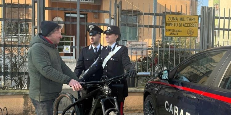 Gli rubano la bicicletta da 3mila euro: ritrovata grazie al segnale Gps