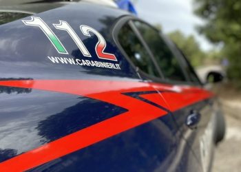 Mandato di arresto per spaccio: beccato dai carabinieri in città