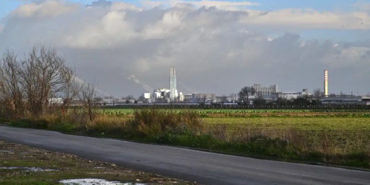 Terra dei fuochi, Pichetto: “Azioni insufficienti, si valuta ricorso su sentenza Cedu”