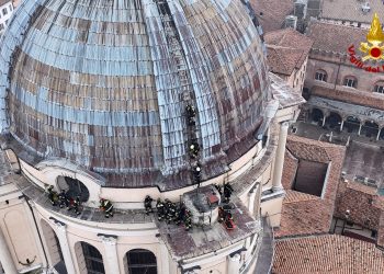 Per tre giorni maxi esercitazione dei vigili del fuoco sulla basilica di Sant’Andrea