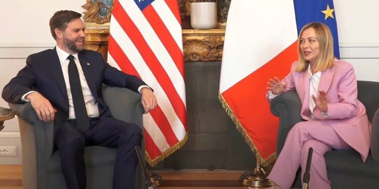 Meloni vede Vance, ‘dialoga’ per Ue ma non può negoziare. Trump valuta incontro con Vdl