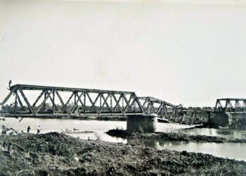 Raddoppio Piadena-Mantova: pronto il progetto per il recupero della locomotiva precipitata nell’Oglio