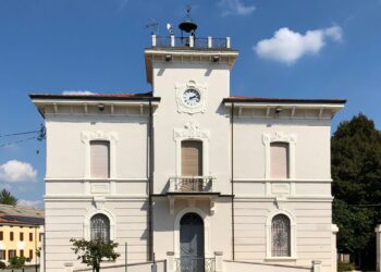 Minaccia di dare fuoco al municipio di Borgo Mantovano: arrestato