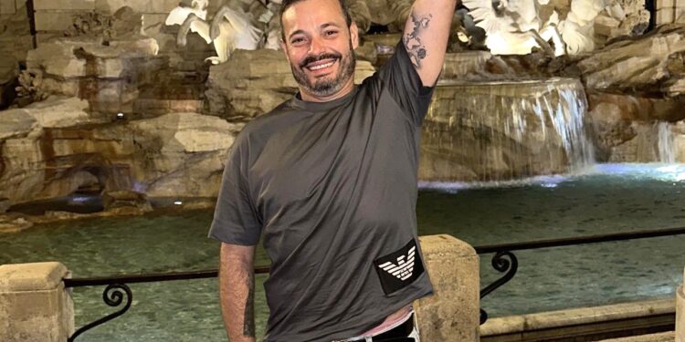 Dramma a Ostiglia: gelatiere 44enne trovato senza vita nel proprio negozio