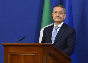 Incertezza sui dazi, costano un punto di Pil mondiale. Panetta: “Siamo davanti a crisi profonda”