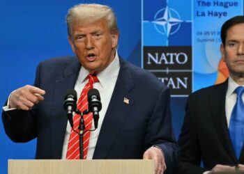 Nato, impegno per 5% Pil. Trump: “Monumentale”. E attacca Spagna: “Pagherà dazi doppi”
