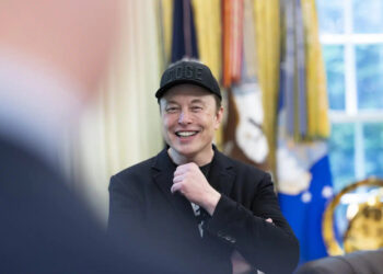 Tesla, maxi incentivo a Musk da 1 trilione in 10 anni. Intanto può incassare bonus da 29 miliardi