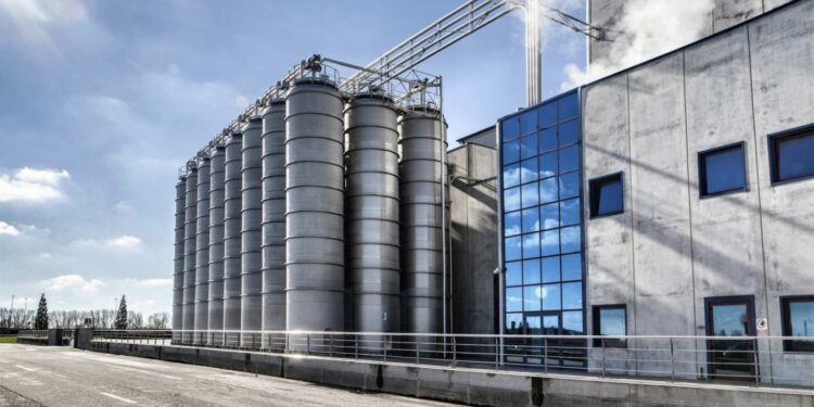 In Fulgar gli esuberi previsti ridotti di 12 unità: da 60 a 48