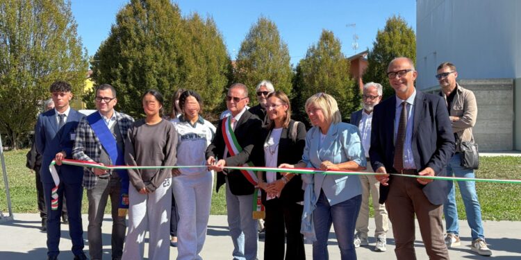 NUOVA PALESTRA E CAMPO DA PALLACANESTRO PER L’ISTITUTO GREGGIATI DI OSTIGLIA
