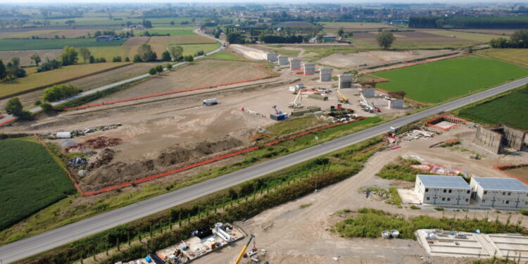 Raddoppio Piadena-Mantova: prende il via la costruzione del nuovo ponte sull’Oglio