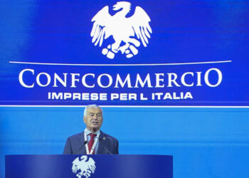Confcommercio denuncia: 200 contratti pirata per 160.000 lavoratori. Preoccupa il dumping