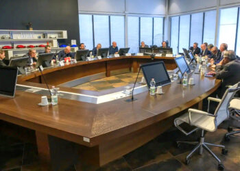 Stellantis, Filosa incontra i sindacati: “Piano Italia confermato, Paese resta strategico”