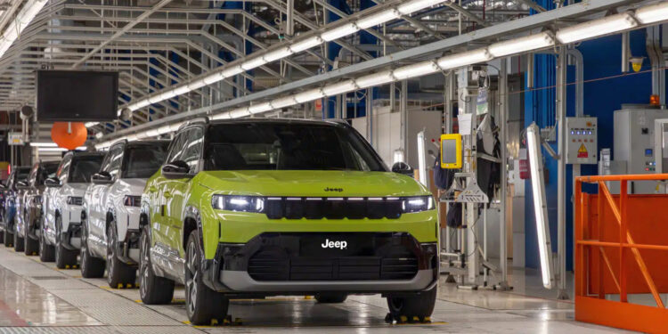 Al via produzione Nuova Jeep Compass a Melfi. Stellantis: “Impianto cruciale”