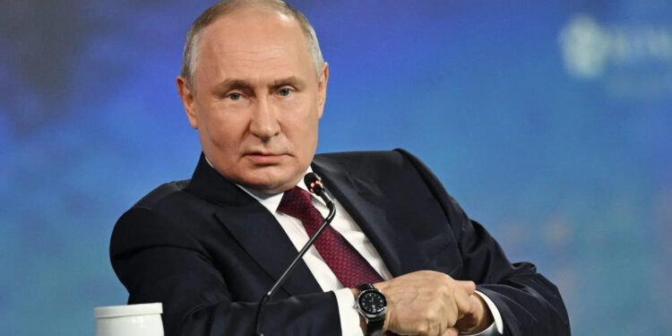 Ucraina, Ue blocca asset russi sine die. Mosca: “Tregua solo dopo il ritiro dal Donbass”