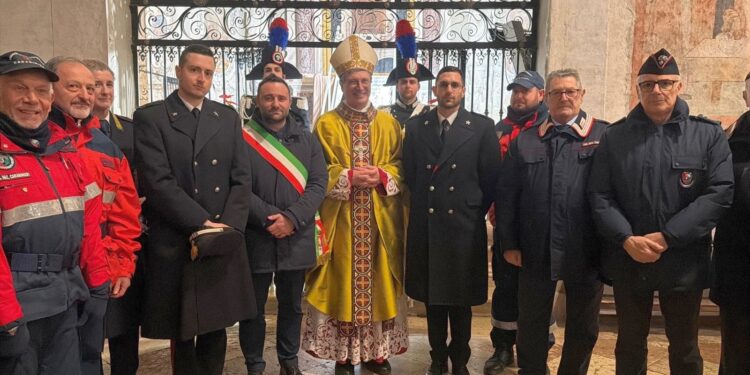 Asola: la festa del patrono con i carabinieri in uniforme storica