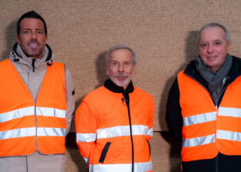 Giovanni Storti in visita alla sede di Gruppo Saviola a Viadana