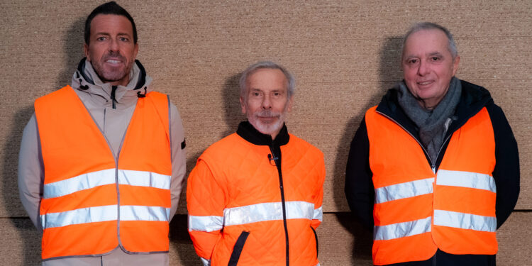 Giovanni Storti in visita alla sede di Gruppo Saviola a Viadana