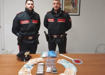 Spaccio in pieno centro a Viadana: un 38enne finisce in arresto