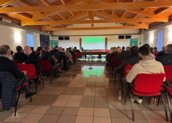 Intelligenza Artificiale per la comunità: grande partecipazione all’evento promosso da Banca Cremasca e Mantovana