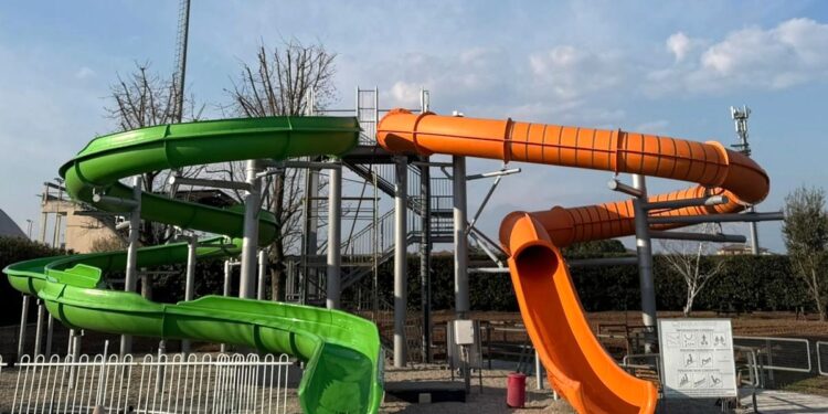 Completati i lavori al polo natatorio San Pietro: nuovi scivoli, sicurezza e investimenti fino al 2040