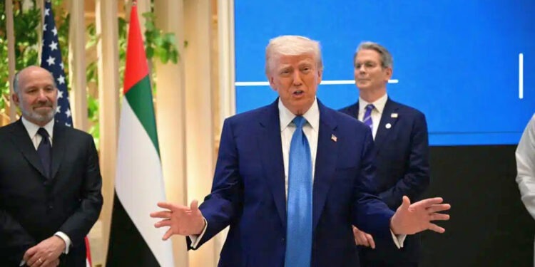 Iran, Trump sospende attacco: “In corso seri negoziati”. Il passo indietro dopo la richiesta dei Paesi arabi