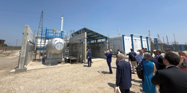 Sarpom avvia la produzione di idrogeno verde nella raffineria di Trecate