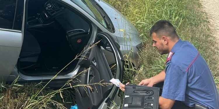 Crisi epilettica mentre è alla guida: un 67enne salvato dai carabinieri