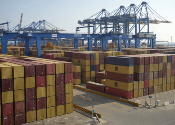Export in crescita, a giugno è +1,6% ma su base annua l’aumento è del 9,8%